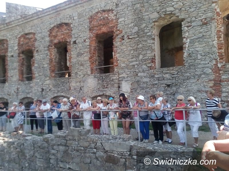 Strzegom: Emeryci zwiedzili Region Świętokrzyski
