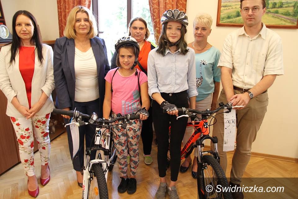Świdnica: „Rower pomaga” – kolejne jednoślady dla świdniczan