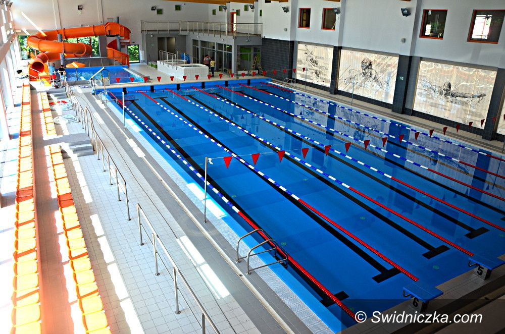 Żarów: Wakacyjna Szkółka Pływacka na start