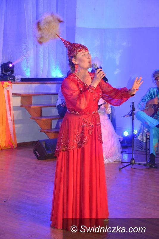 Kostrza: Przedsmak folkloru