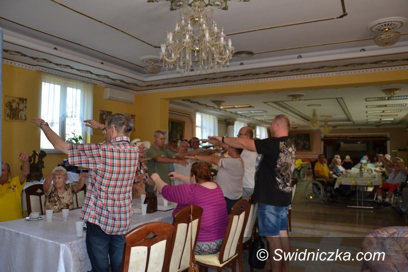 Żarów: Śpiewają „Na babciną nutę”