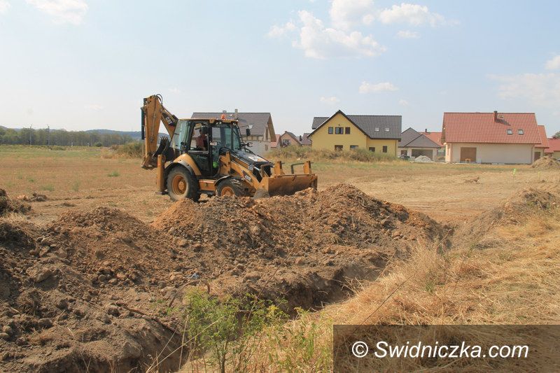 Świebodzice: Będzie woda na Drodze Węglowej