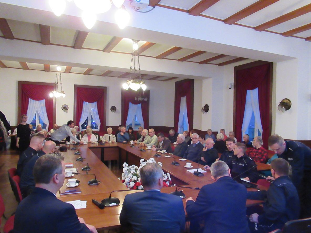 Strzegom: Bezpieczeństwo seniorów w mieście i gminie Strzegom– debata społeczna