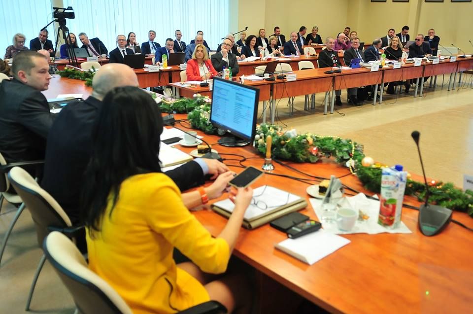 Świdnica: Przyjęto budżet miasta Świdnicy na 2019 rok