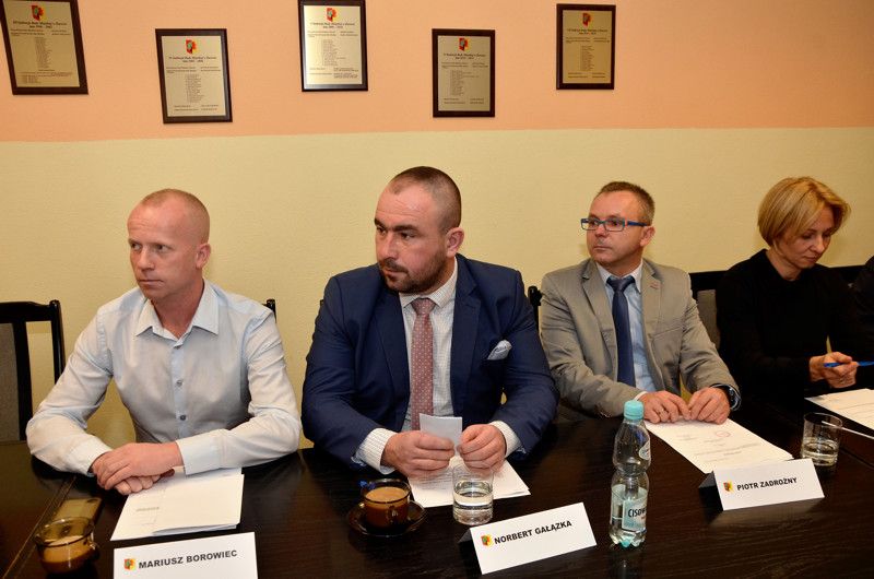 Żarów: Sesja Rady Miejskiej w Żarowie