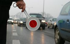 Świdnica: Świdniccy policjanci zatrzymali mężczyznę, który kierował pojazdem pomimo cofniętych uprawnień
