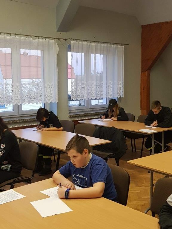 Nowice: Turniej Wiedzy Pożarniczej stał na dobrym poziomie