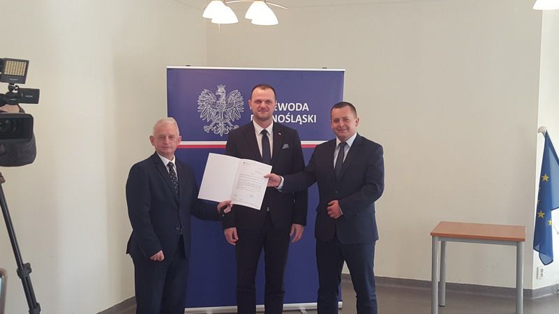 powiat świdnicki: Środki na remont drogi powiatowej 2936 D