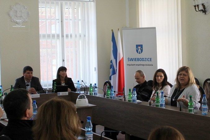 Świebodzice: O przyszłości młodych świebodziczan