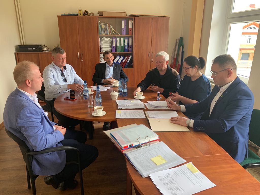 Strzelce/Tworzyjanów: Umowa na budowę świetlic podpisana