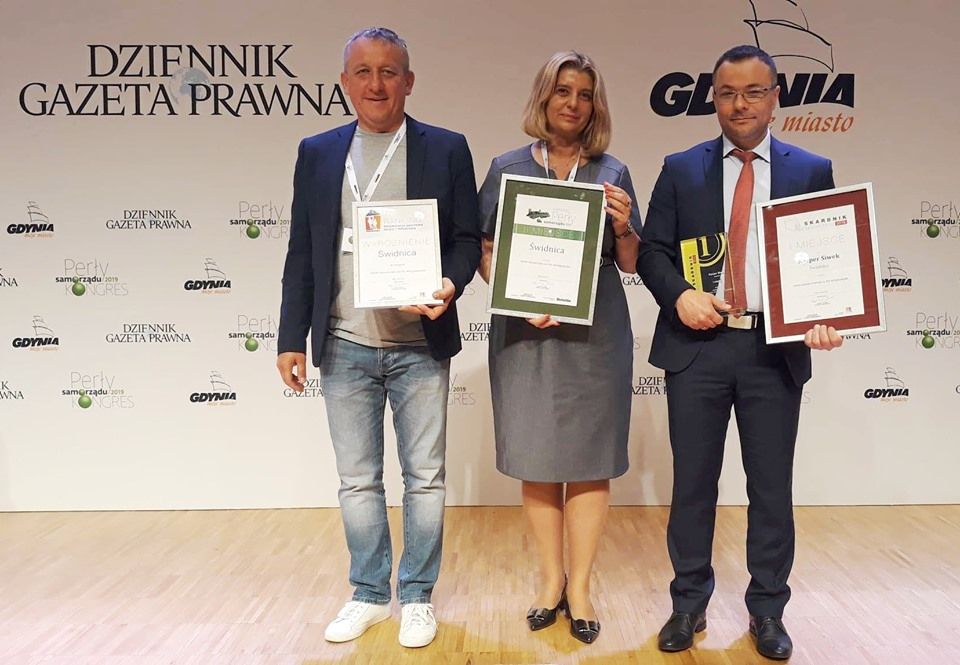 Świdnica: Świdnica potrójnie nagrodzona na kongresie „Perły Samorządu”