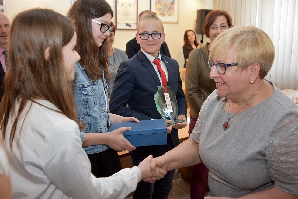 Mokrzeszów: Laury dla uczniów z Mokrzeszowa