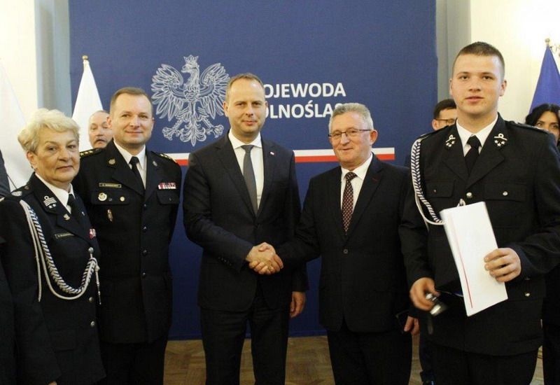 Jaroszów: Nowy wóz dla OSP w Jaroszowie