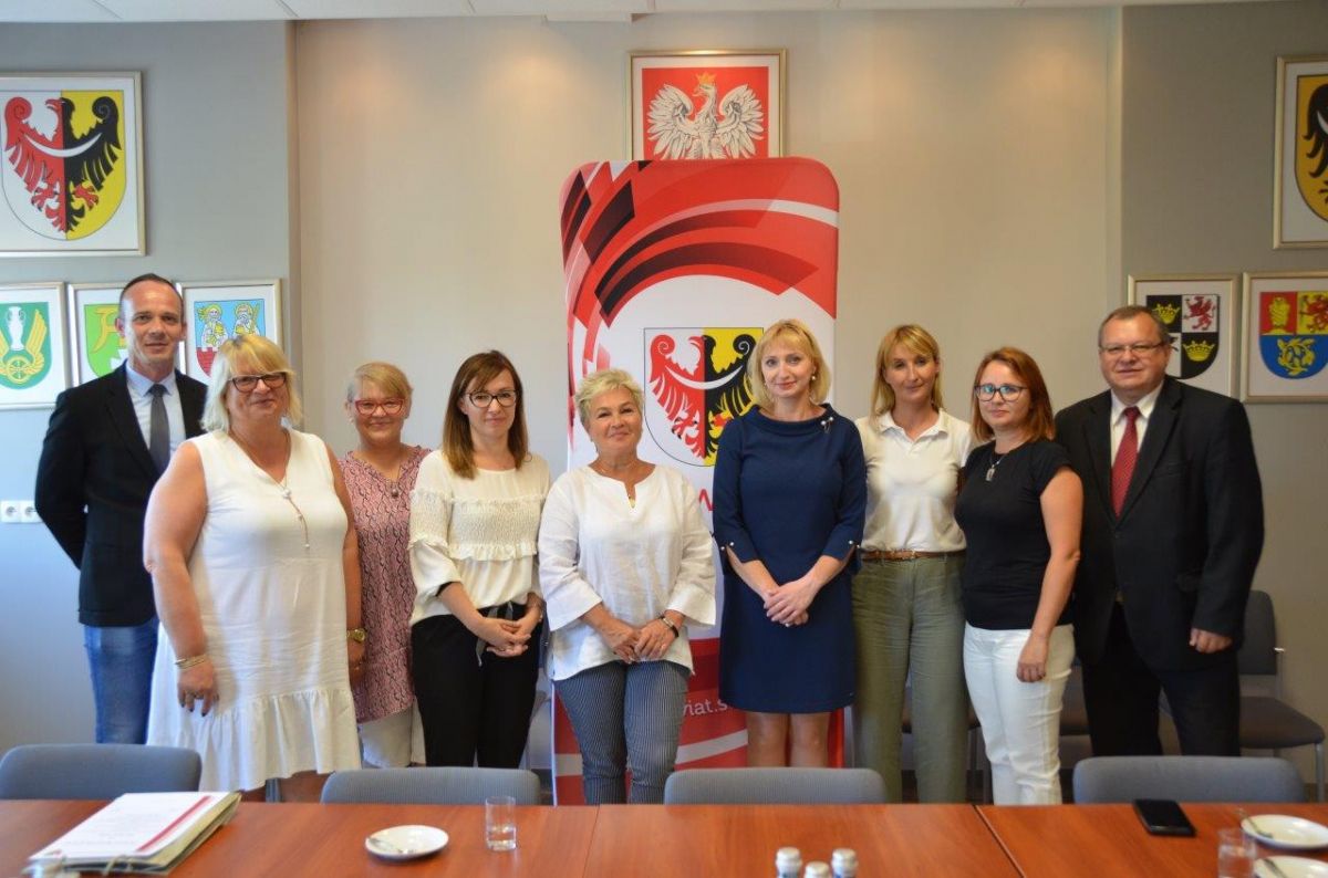 powiat świdnicki: Posiedzenie rady