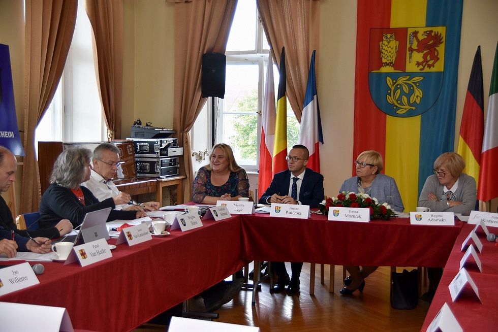 Gmina Świdnica: Gmina współpracuje