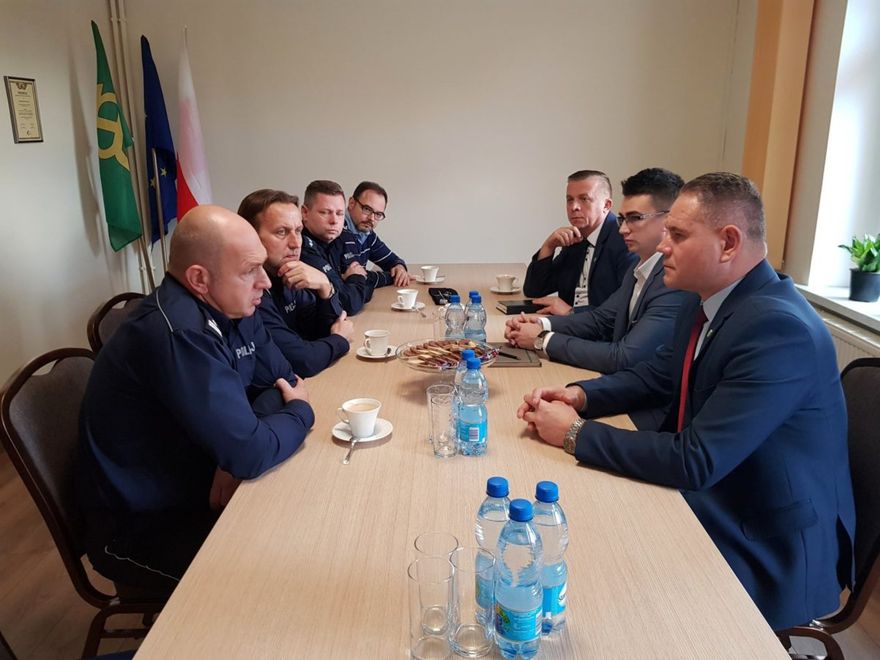 Gmina Marcinowice: Spotkanie z funkcjonariuszami