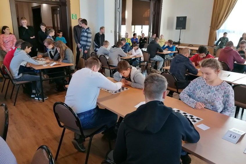 Świebodzice: Grali w warcaby