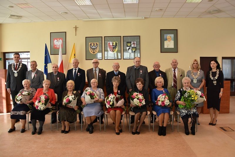 Komorów: Złote Gody