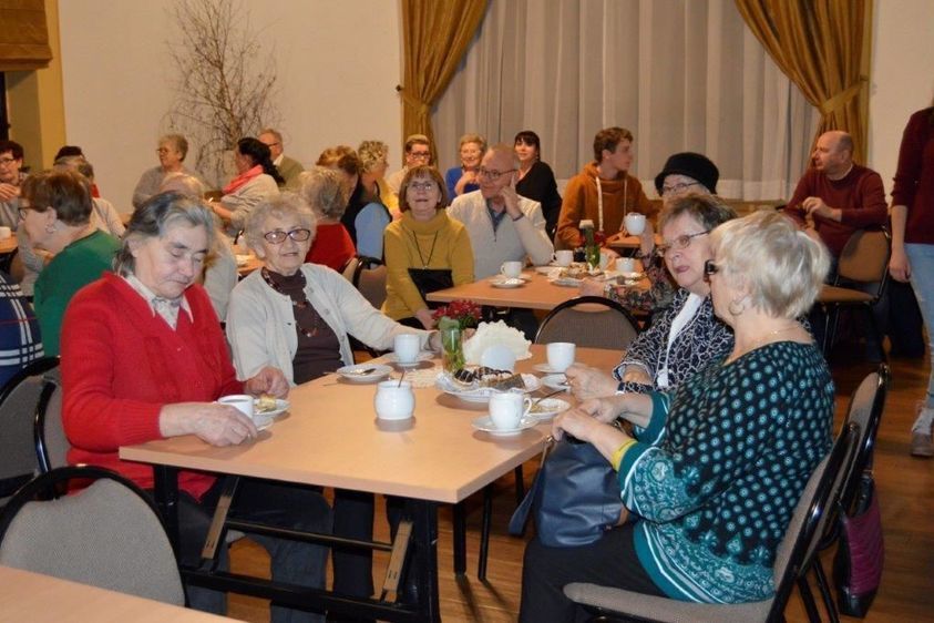 Świebodzice: Dla babć i dziadków