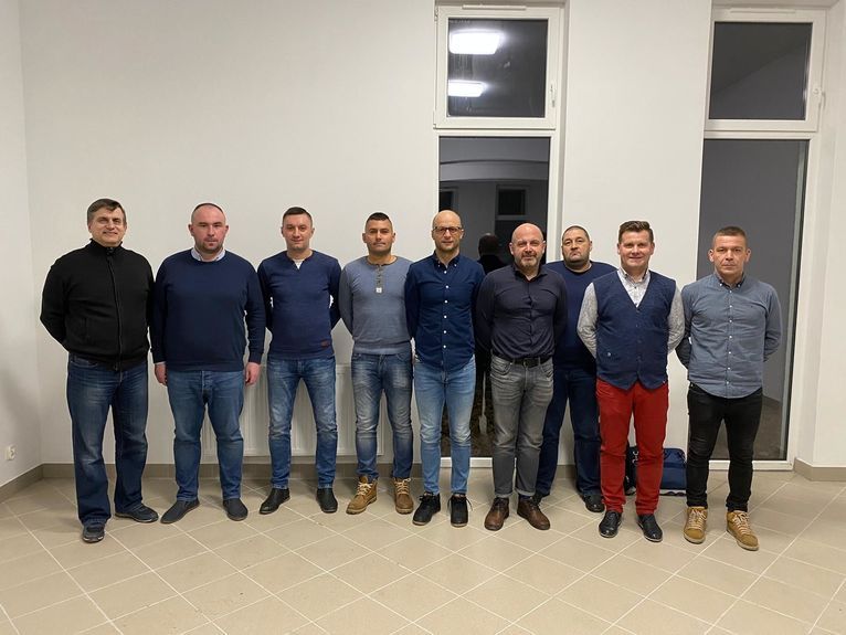 Żarów: Wybory w Zjednoczonych