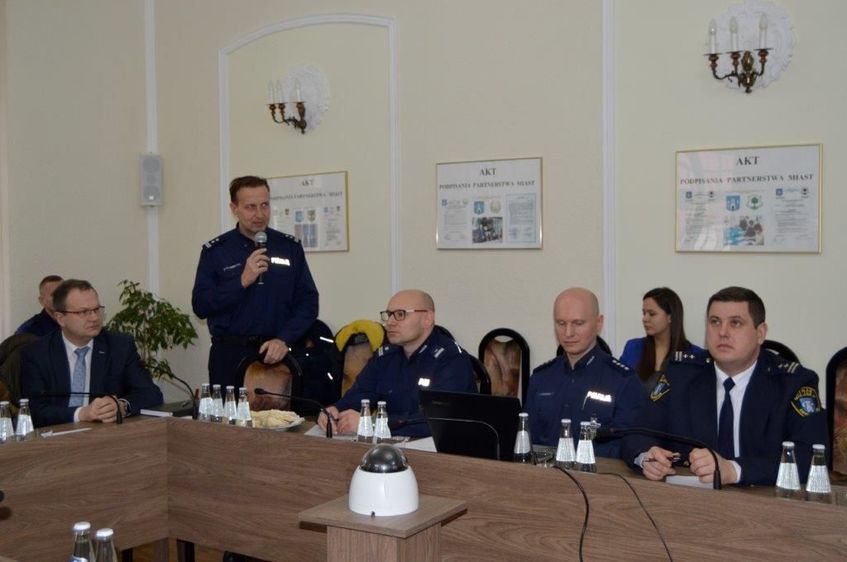 Gmina Świebodzice: Roczna odprawa