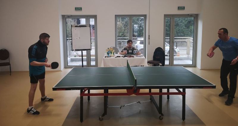 Jaroszów: Popularny pingpong
