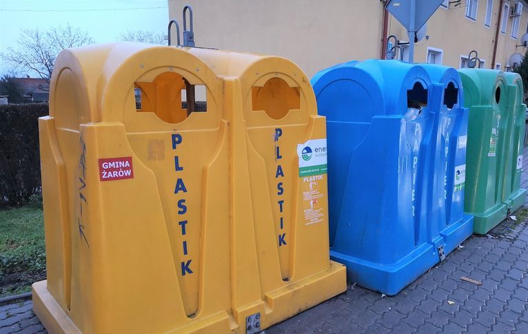Gmina Żarów: Gospodarka odpadami