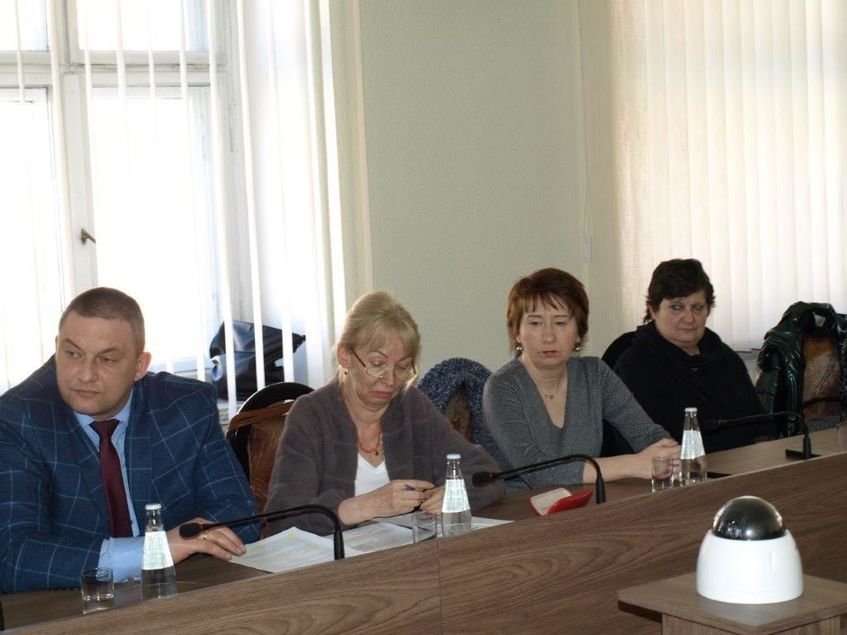 Świebodzice: Rozmawiali o koronawirusie
