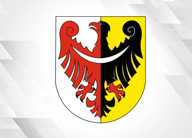 powiat świdnicki: Powiatowa sesja