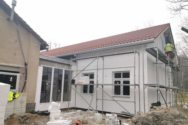 Łażany: Rozbudowują świetlicę
