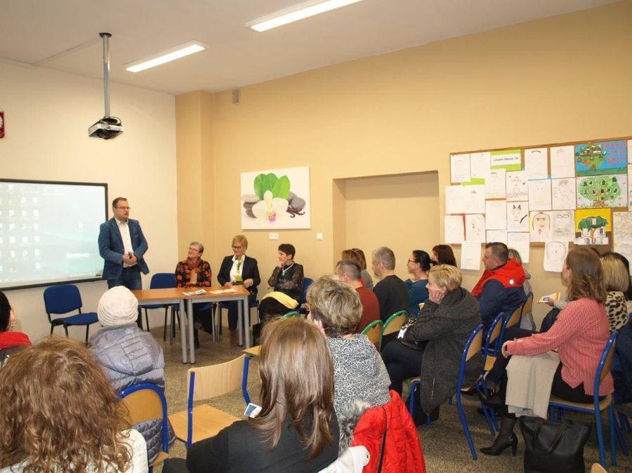 Świebodzice: Przedstawili ofertę