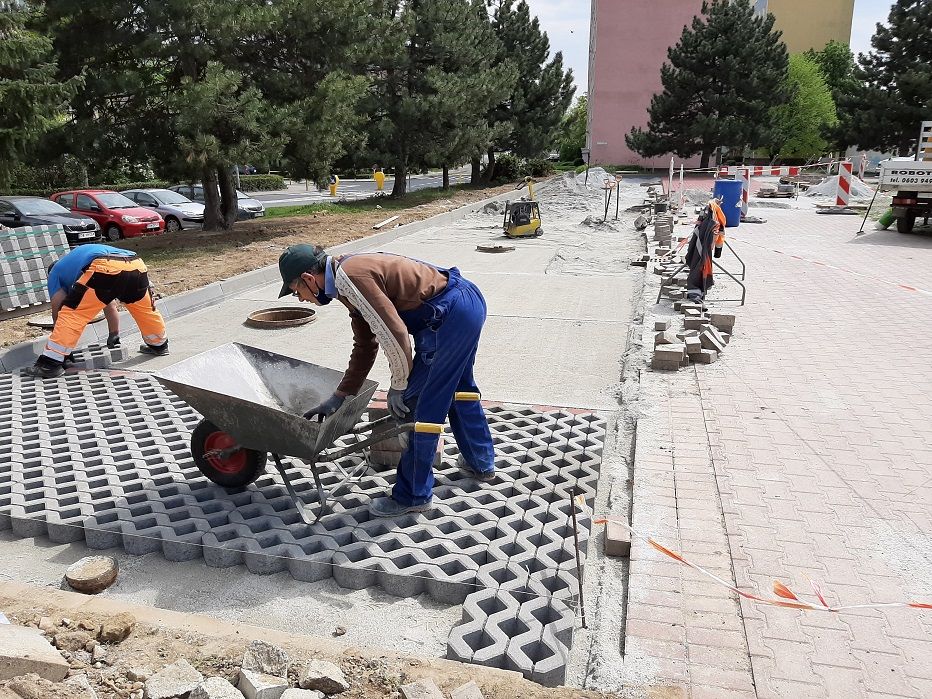 Świdnica: Nowe miejsca parkingowe