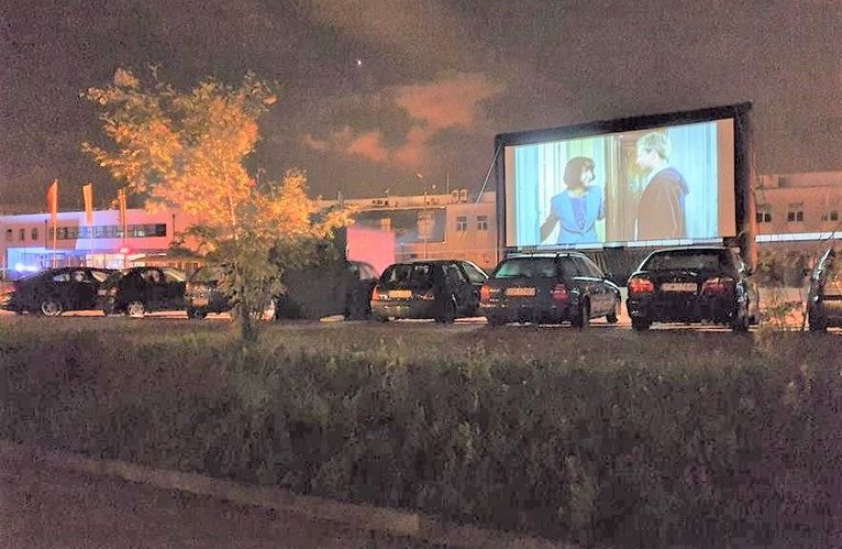 Żarów: Popularne kino