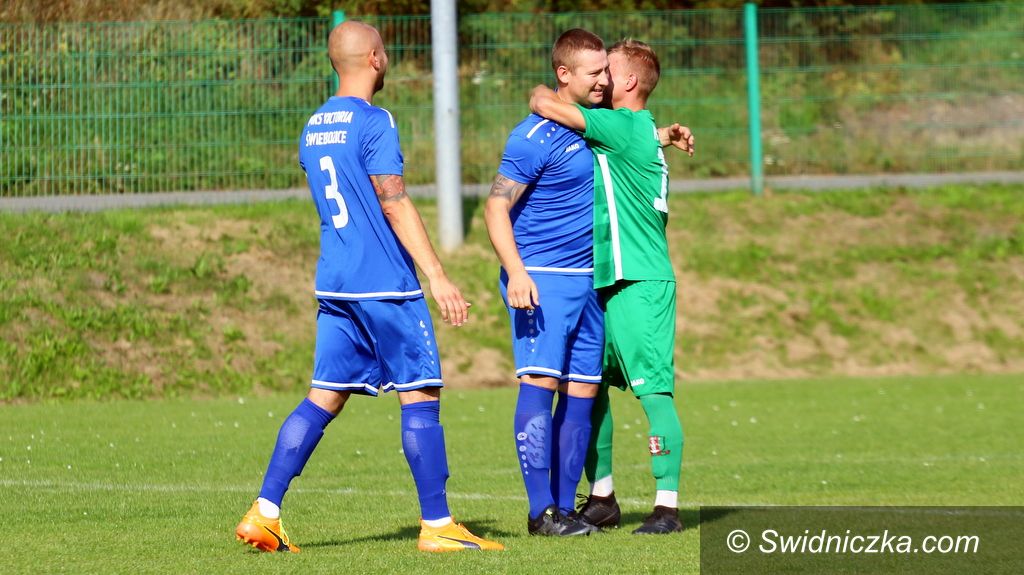 REGION: Victoria bez punktów