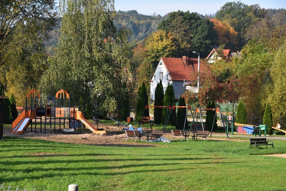Bystrzyca Górna: Nowy plac