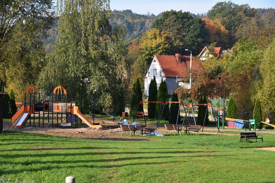 Bystrzyca Górna: Nowy plac