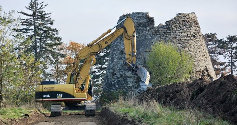 Strzegom: Budują "Fort Gaj"