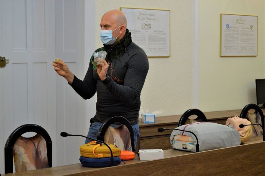 Świebodzice: Sprzęt ratujący
