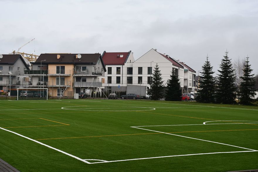 Świebodzice: Boisko jak nowe