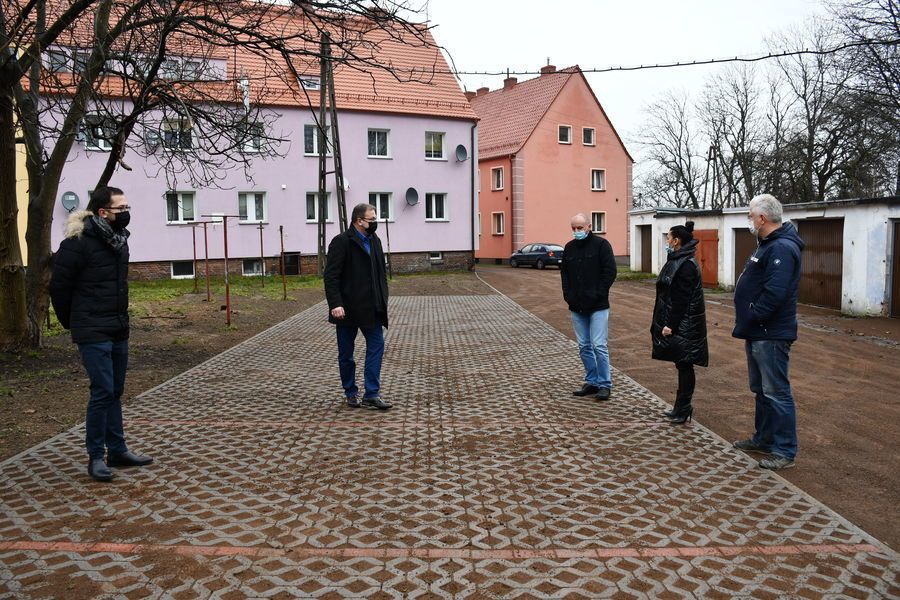Świebodzice: Utwardzono teren