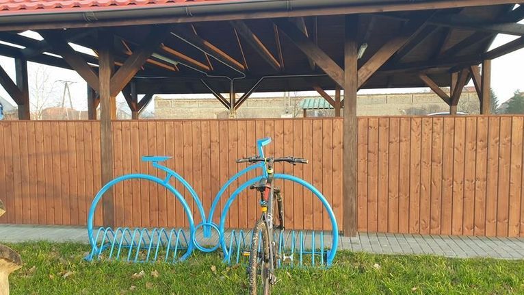 Kalno: Stojaki na rowery