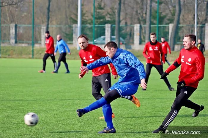 Jelenia Góra: Victoria dała lekcję futbolu