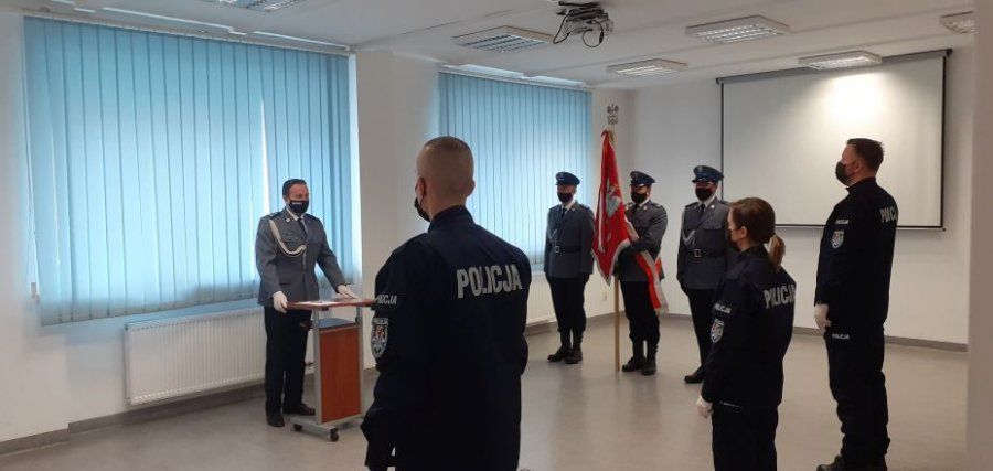 Świdnica/REGION: Troje do służby
