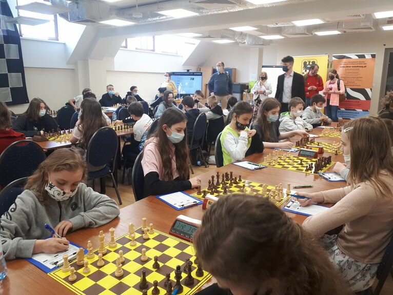 Żarów: Szachy juniorów