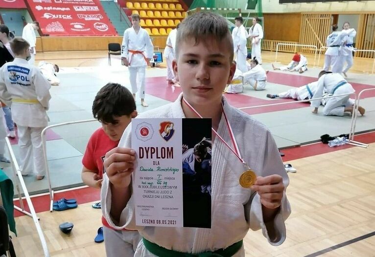 Żarów: Dawid startował w Lesznie