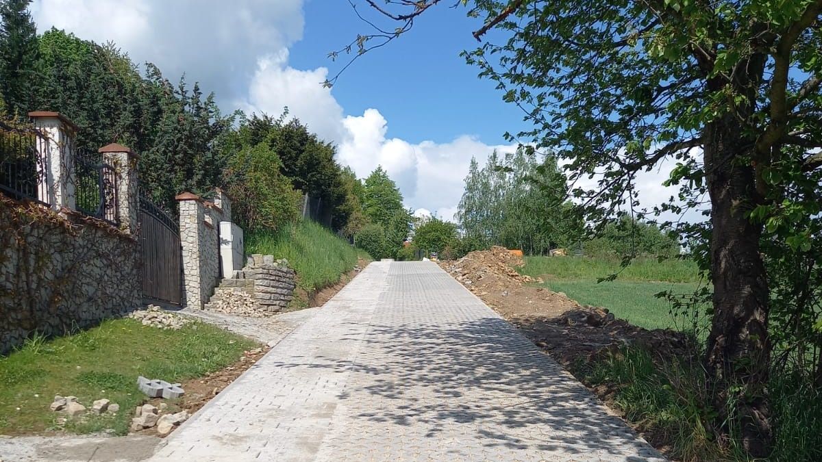 Gmina Świdnica: Drogowe plany