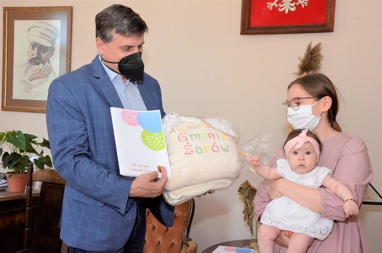 Żarów: Maluszek z pakietem