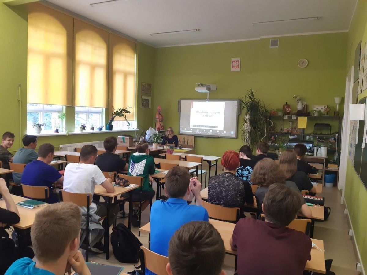 Świdnica: Biotechnologia w liceum