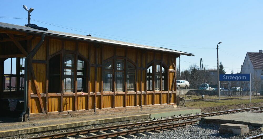 Strzegom: Remont wiaty