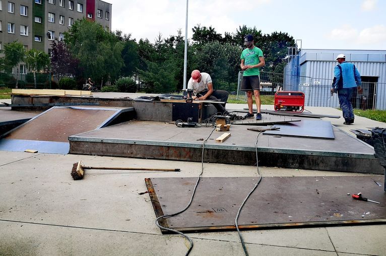 Żarów: Remont skateparku